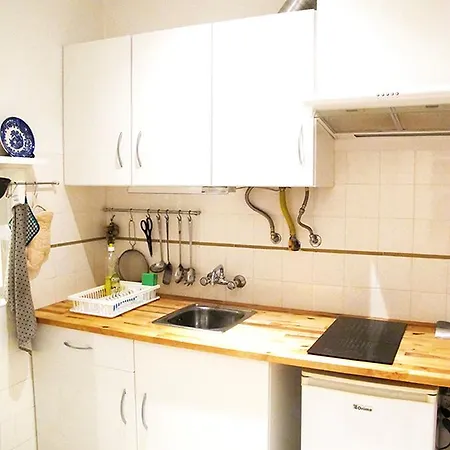 Calm Bright Flat Bairro Alto. 아파트 리스본