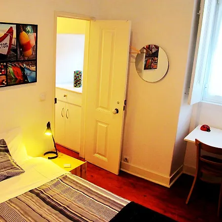 Daire Calm Bright Flat Bairro Alto. *